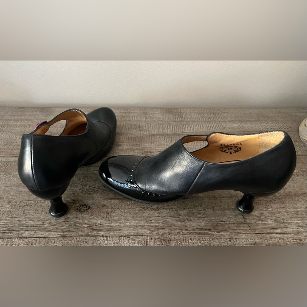 Fluevog Ella Baker with pink buckle
